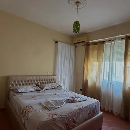 Apartment Sunny